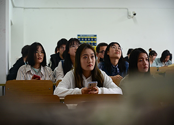 2025世俱杯官方“就业服务月”系列活动之“定制你的有效简历”